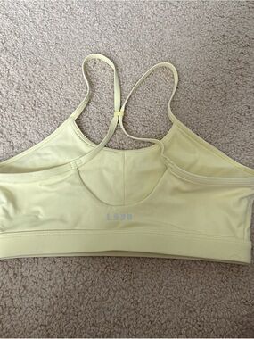 Light Yellow Strappy Sports Bra - Unbranded